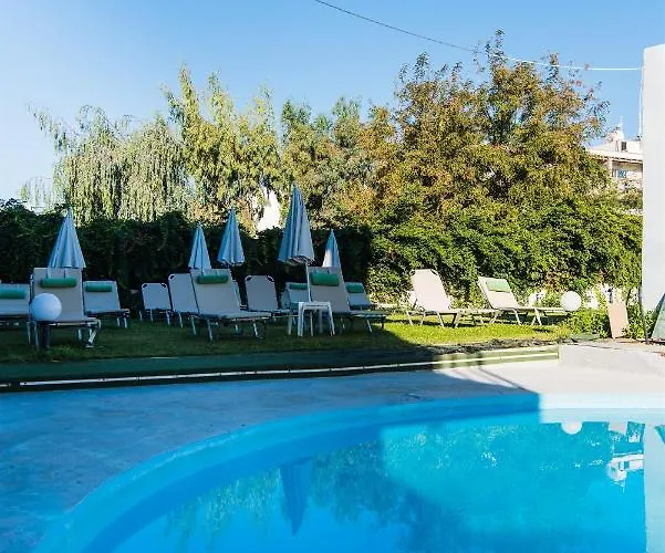 Central hotel: Minoa Hotel